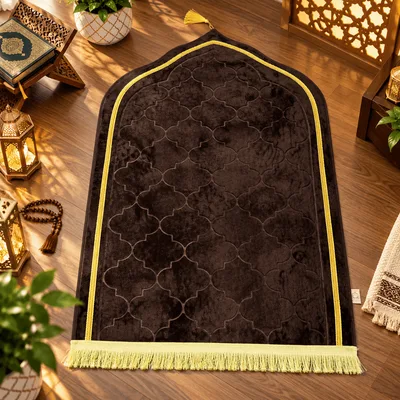 سجادة صلاة مريحة – مخمل مبطّن — 3